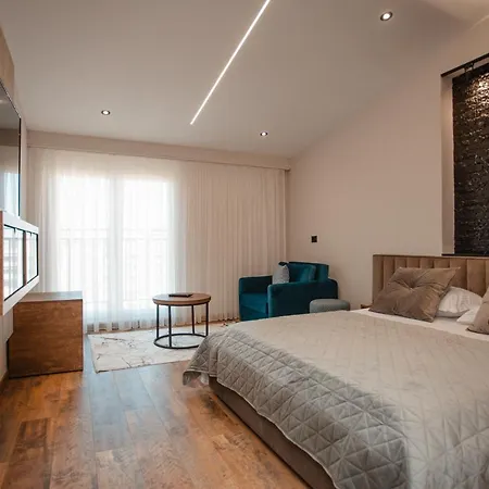 Centropolis Apartment *