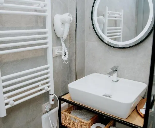 Centropolis Apartment *