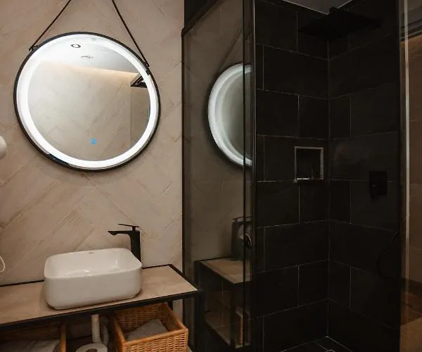 Centropolis Apartment *